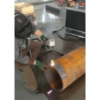 钢筒激光清洗除锈技术在复杂工况下的应用