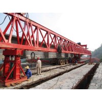 市政适配能手，小型架桥机灵动赋能！