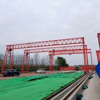 精准吊装先锋，安全型龙门吊稳护全程！