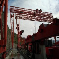 全域作业能手，耐用型龙门吊长效护航！