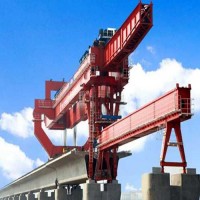 专业架桥机：桥梁建设的高效核心装备