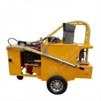 沥青灌缝机移动灵活 路面修补养护