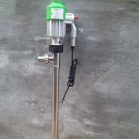 电动抽油泵耐酸碱整筒式